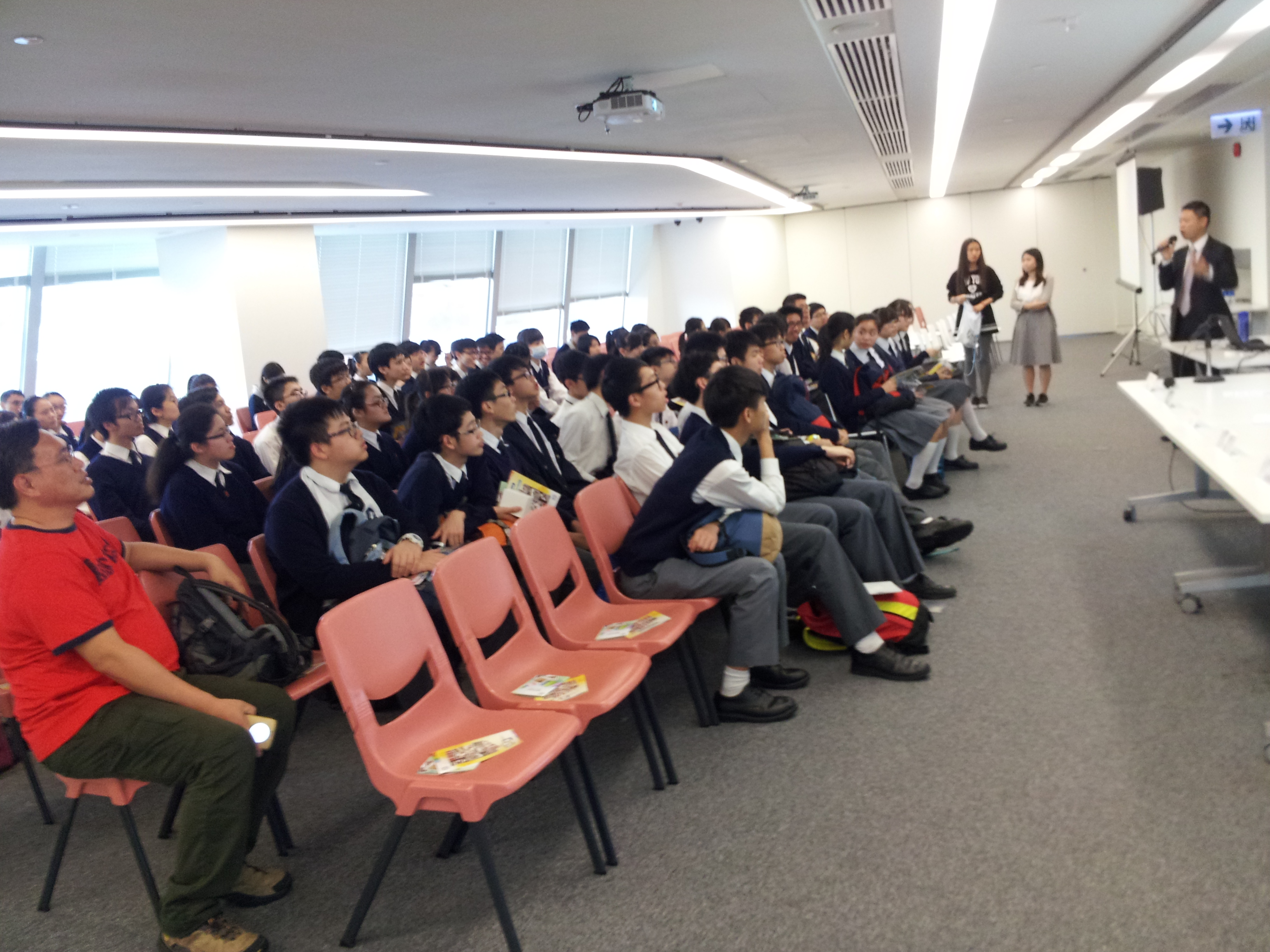 NT Heung Yee Kuk Yuen Long District Secondary School